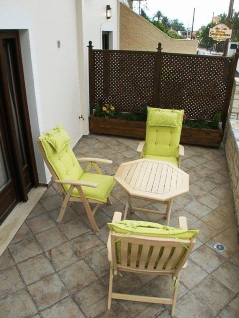 Giogarakis Suites Eleonas Chambre photo